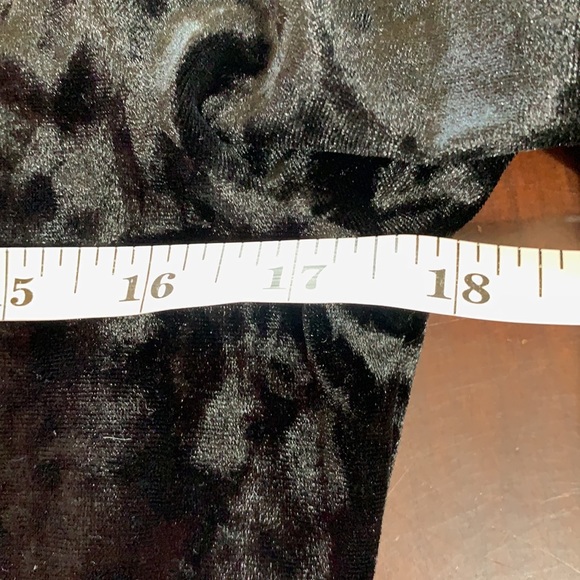 Liquid by Sioni Black Velvet Top with Lace Up Arms Detail Small - Picture 8 of 9